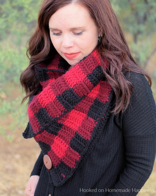 Buffalo Plaid Crochet Cowl Pattern